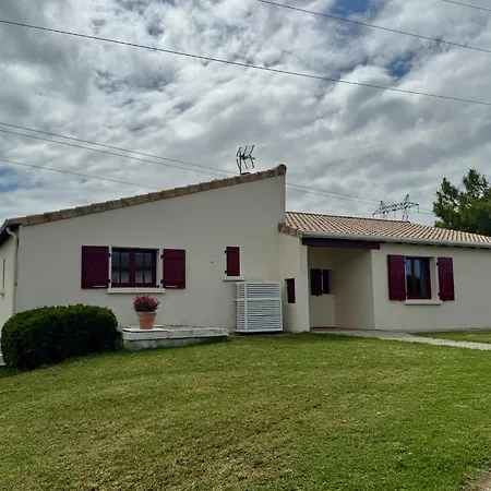 Holiday home La Maison Jarrienne La Jarrie